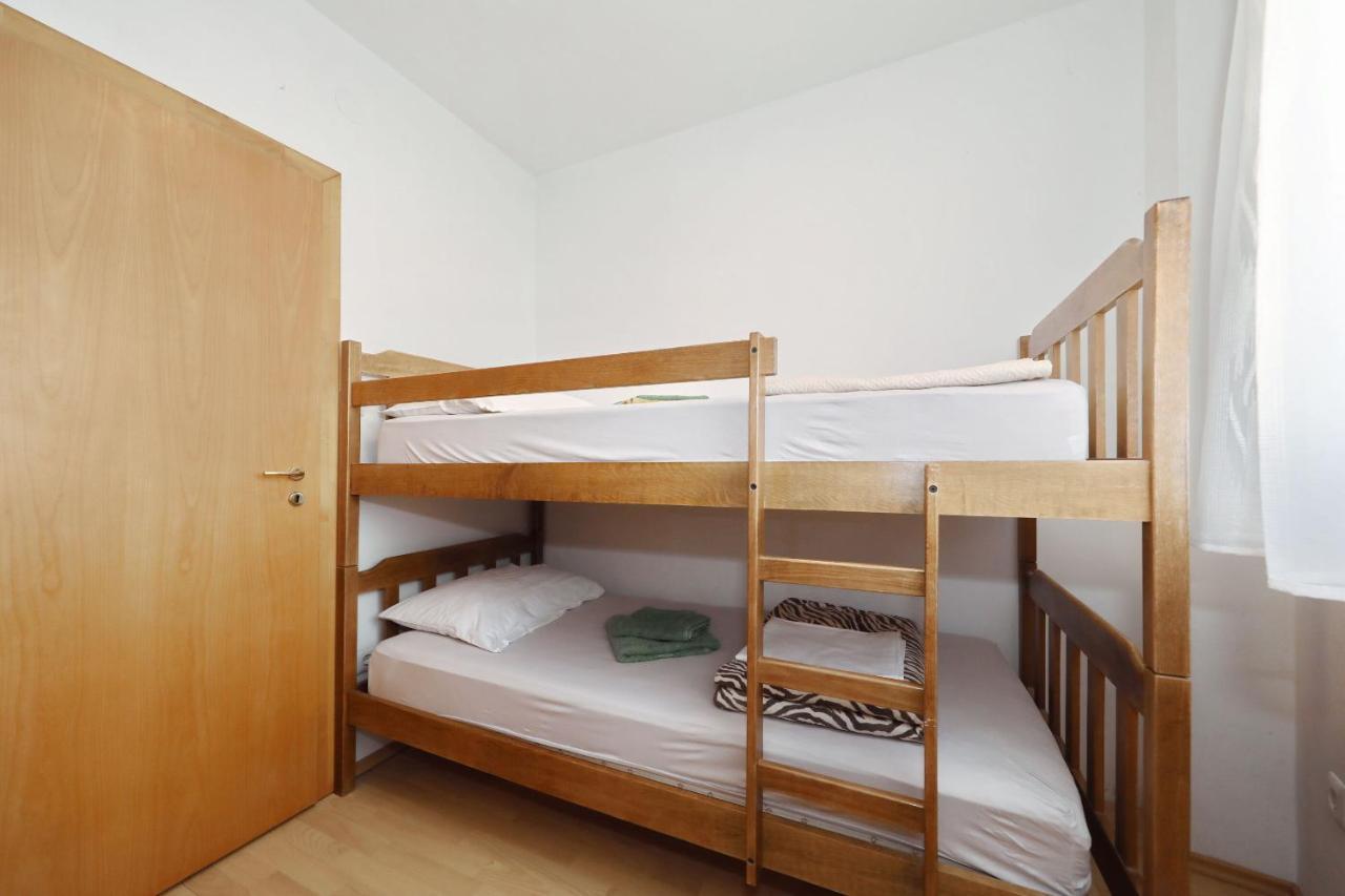 Apartment Alexa Turanj Buitenkant foto