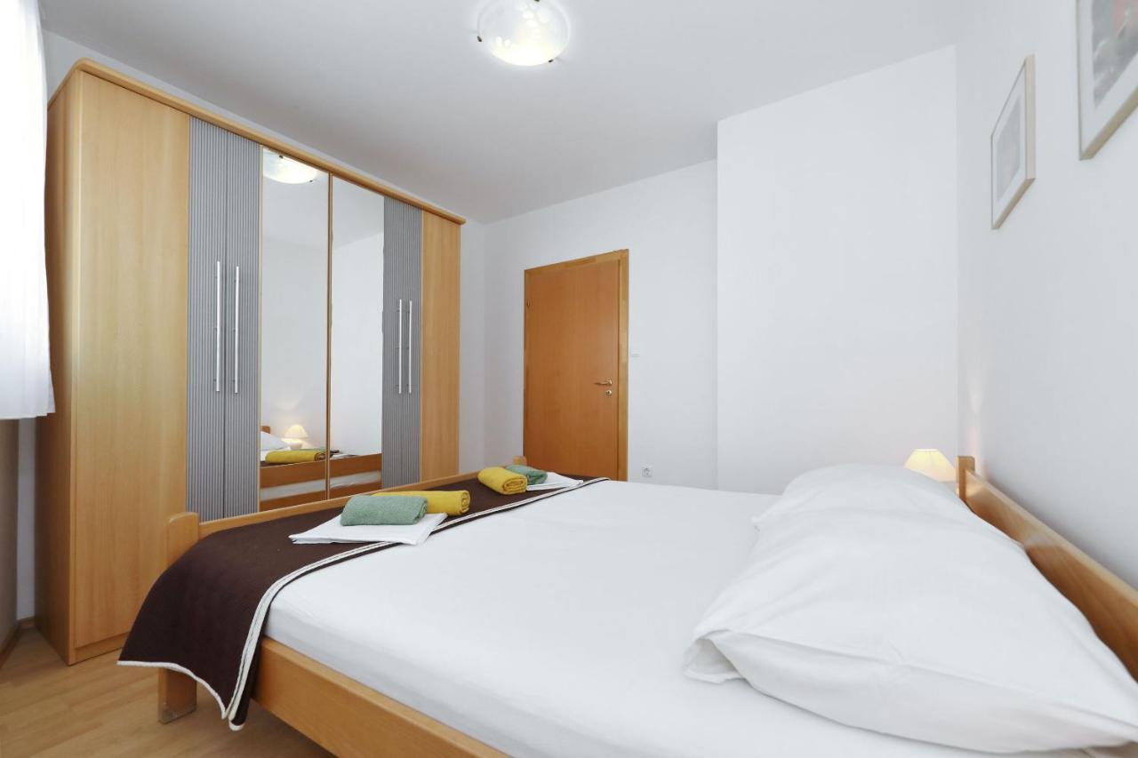 Apartment Alexa Turanj Buitenkant foto